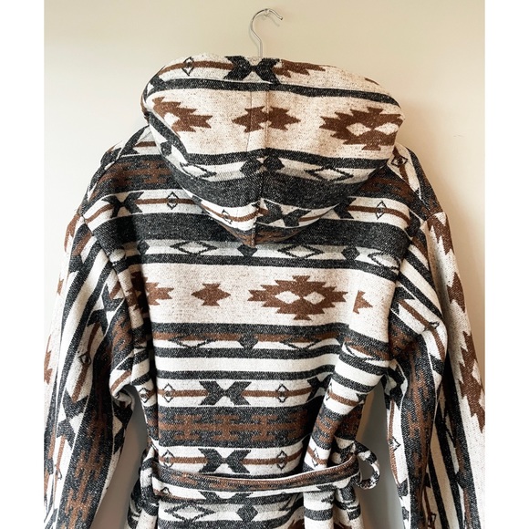 Handmade Southwestern Print Hooded Robe Jacket - Picture 14 of 16